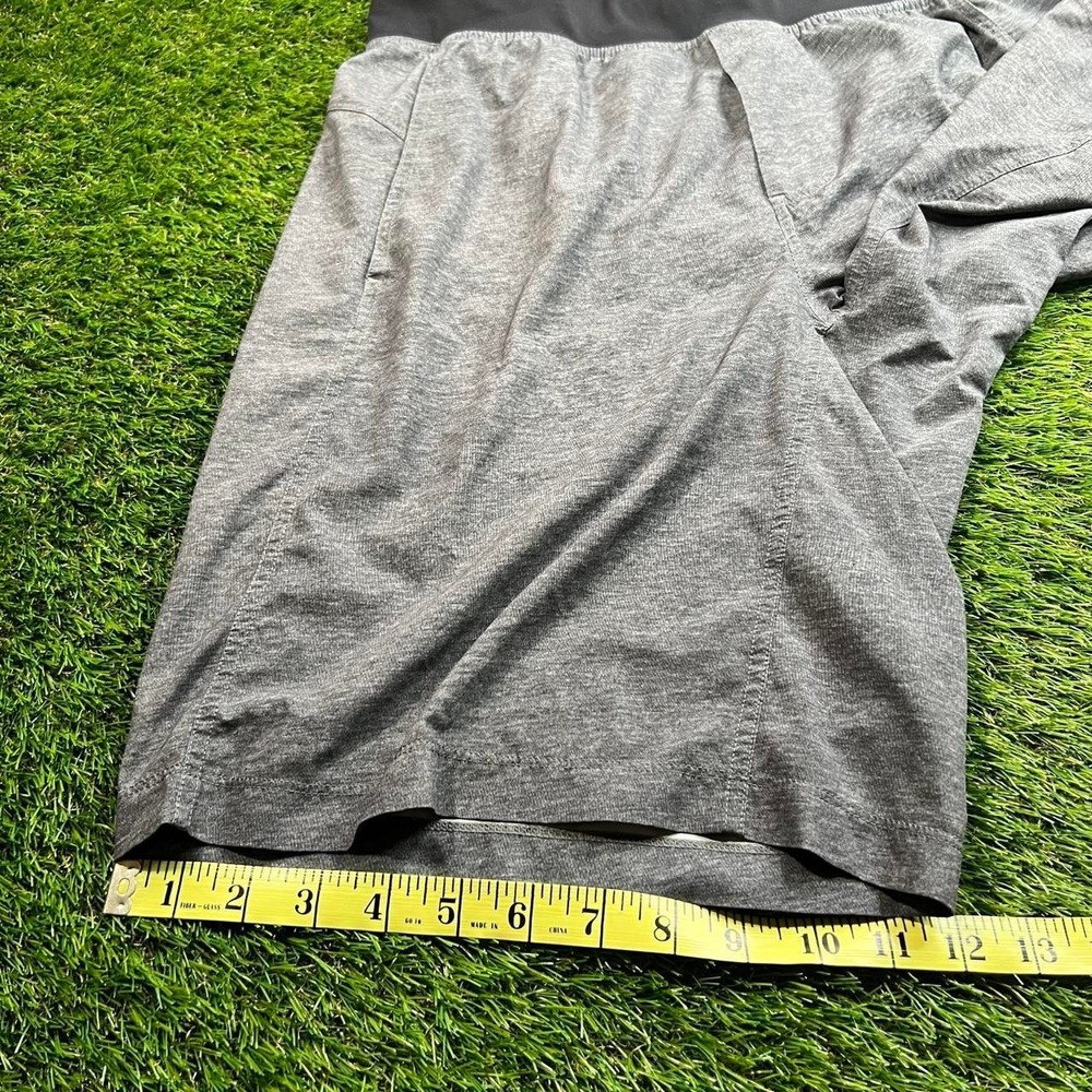Lululemon Pace Breaker Shorts Men's Large Gray Heather Athletic Running Gym Wear - Picture 6 of 6